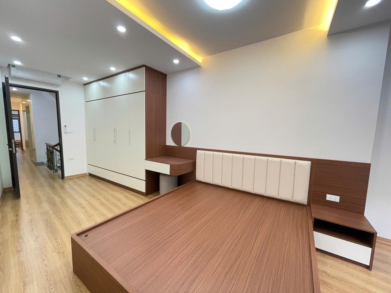 Trung tâm Hoàng Mai phố Nguyễn An Ninh ô tô vào nhà, 65m2 5 tầng thang máy xịn - Ảnh 3
